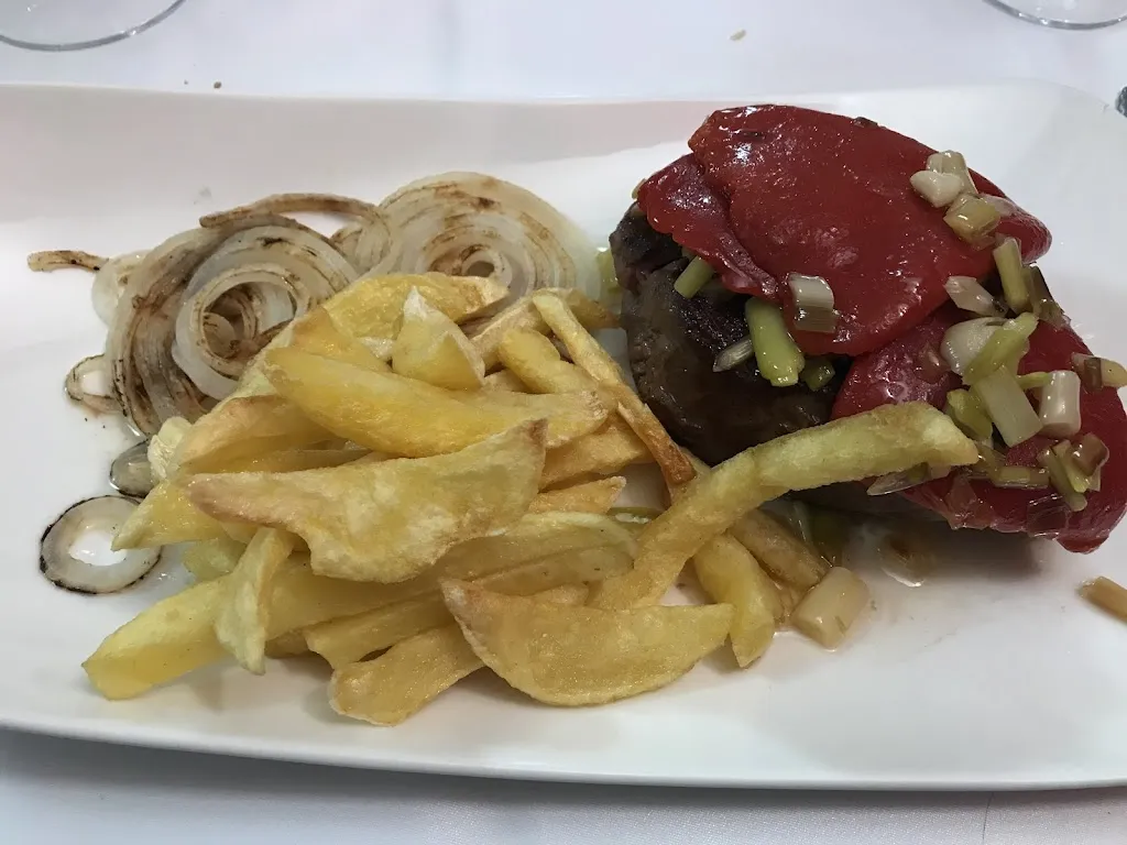 Yolanda Murphy_Mesón Óvalo_Provincia de Teruel_review