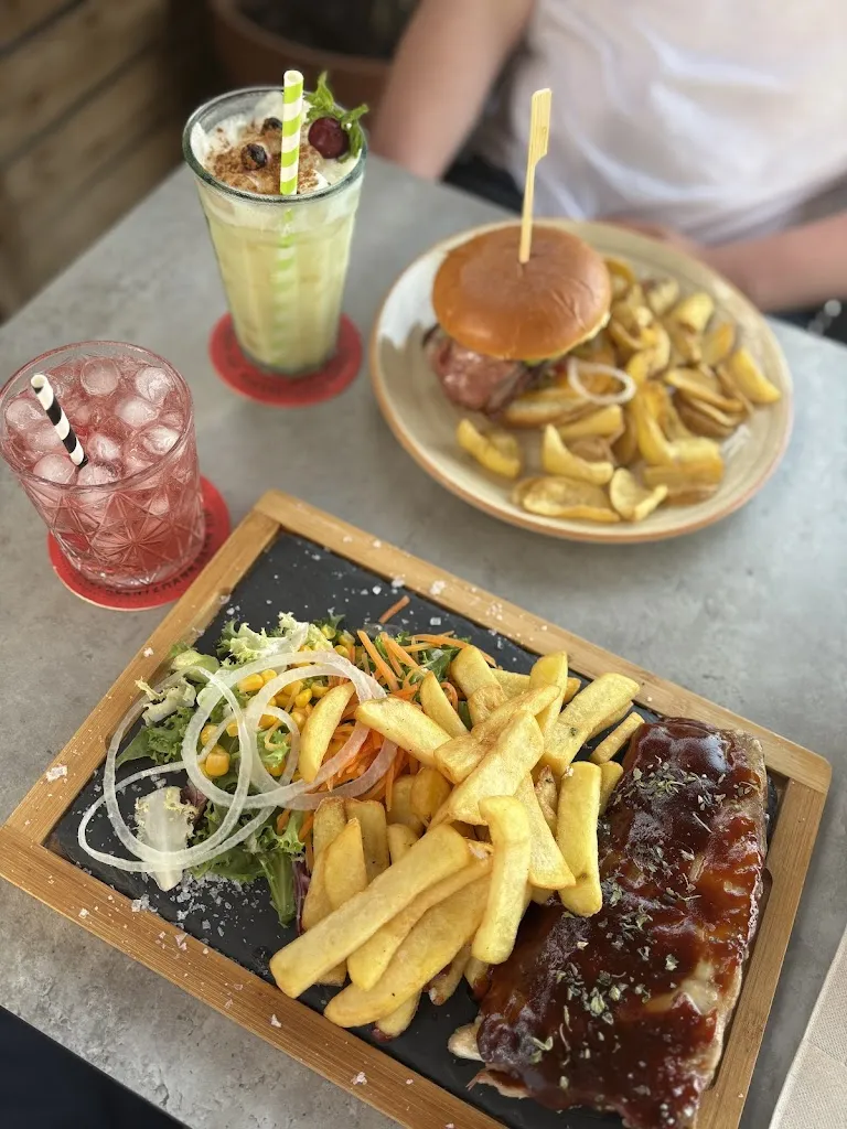 Wise_URBAN FUSION FOOD & COFFEE_Benijofar_recensione