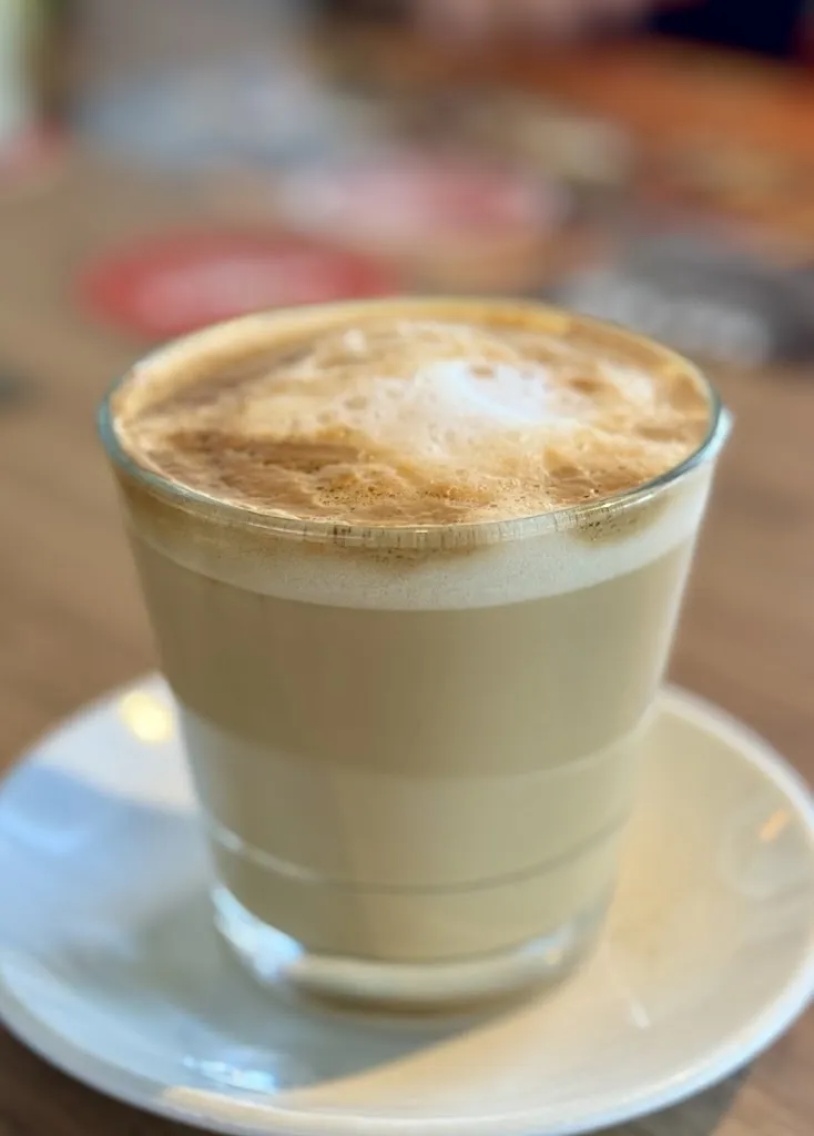 Donald-Eric Lim_URBAN FUSION FOOD & COFFEE_Benijofar_recensione