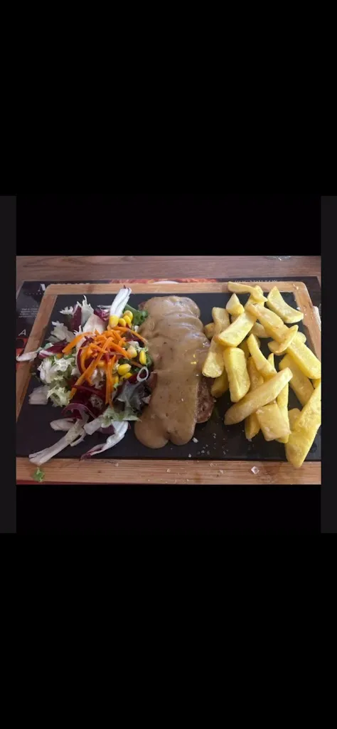 URBAN FUSION FOOD & COFFEE_Benijofar_slider_image_2