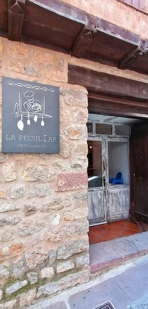 La Peculiar Restaurante_Provincia de Teruel_slider_image_3