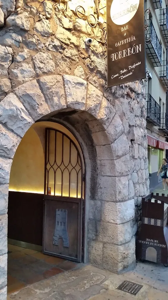 Bar Torreón_Provincia de Teruel_slider_image_1