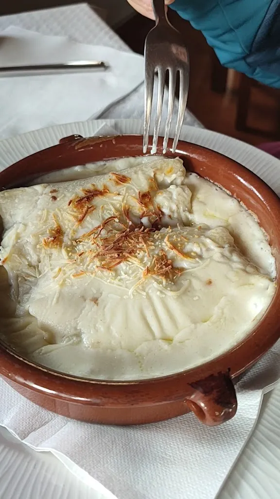 Hotel Restaurante Lamiana_Tella-Sin_slider_image_2