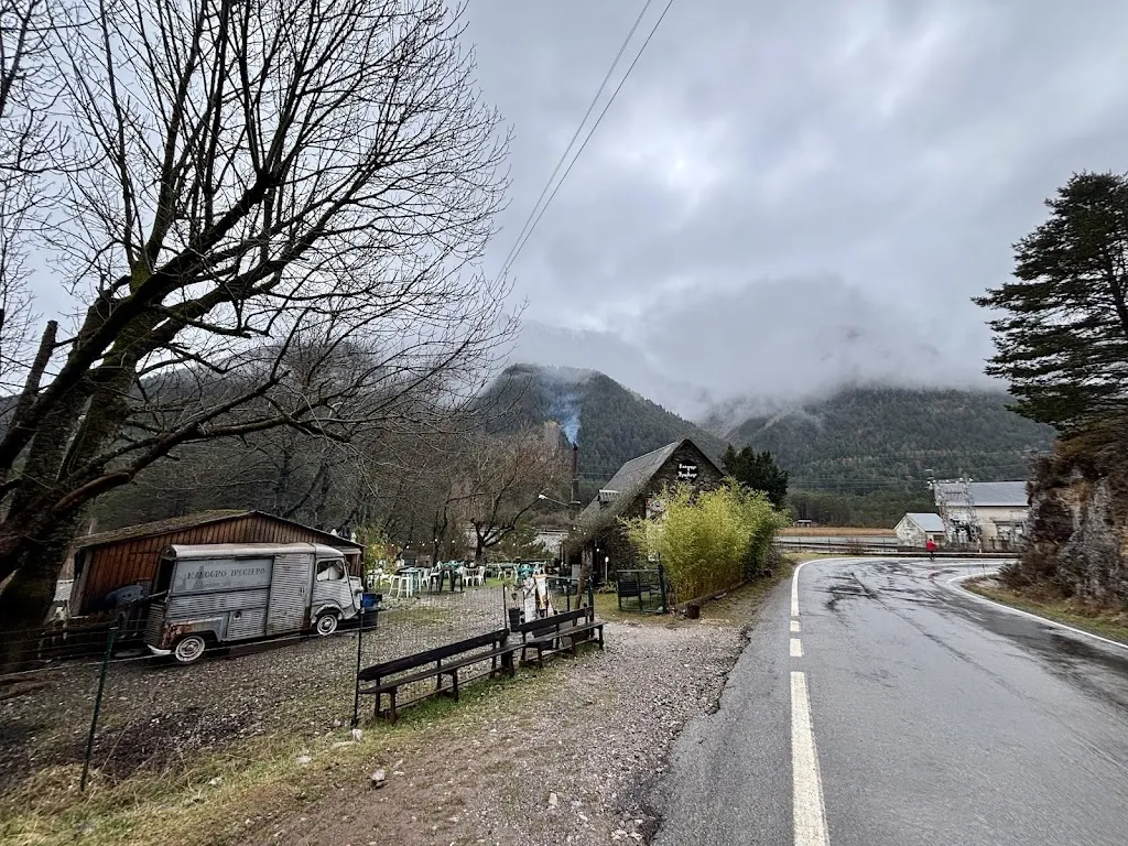 juan manuel abad fernandez_El Canguro Truchero_Tella-Sin_review