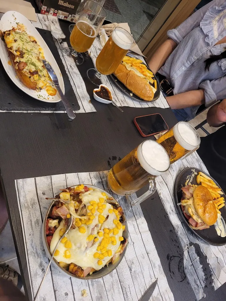 Juan Guerrero_Tradiciones_Sabiñánigo_review