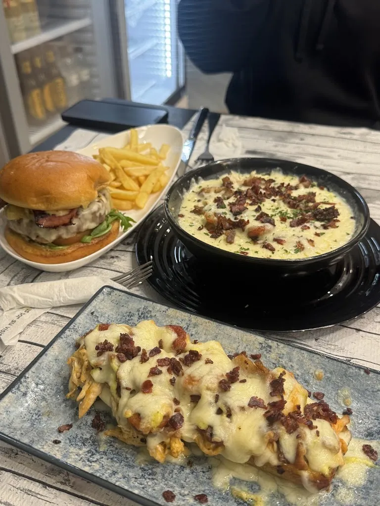 Nicol Bautista_Tradiciones_Sabiñánigo_review