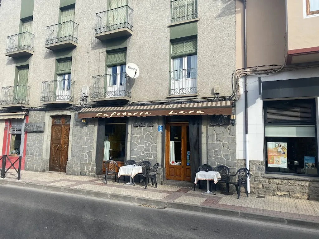 Yuanyo (JJMH)_Bar Cafetería LARA_Sabiñánigo_review