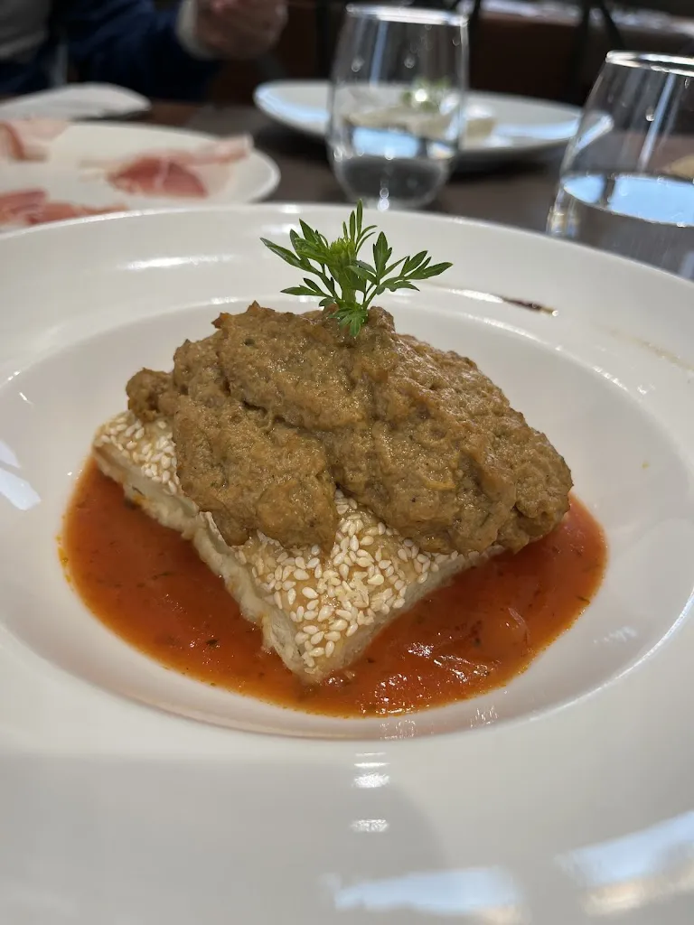 Marta Garcia Selma_Restaurante Bar Elovelys_Sabiñánigo_review