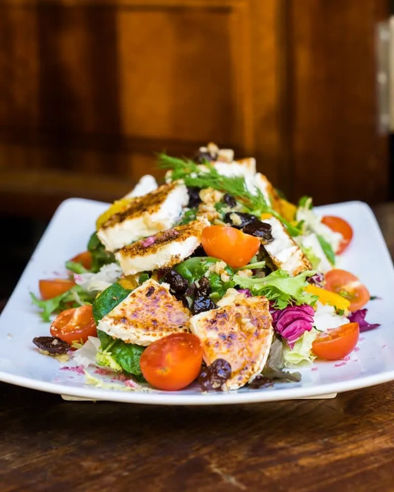 Restaurante Bar Elovelys_Sabiñánigo_slider_image_2