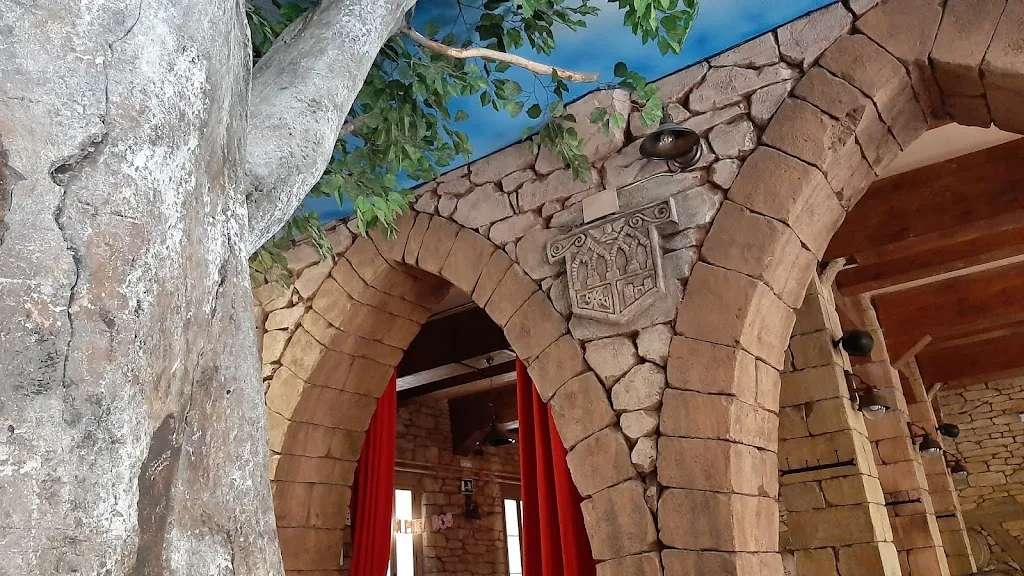 Restaurante Pirenarium_Sabiñánigo_slider_image_3