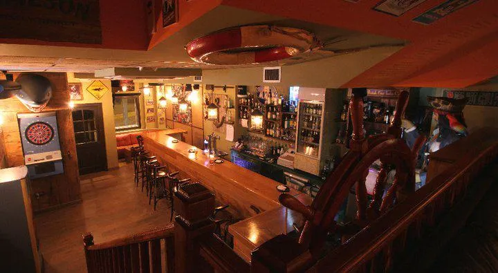 Pub Nunca te fíes de un marinero de alta mar restaurant in Sabiñánigo