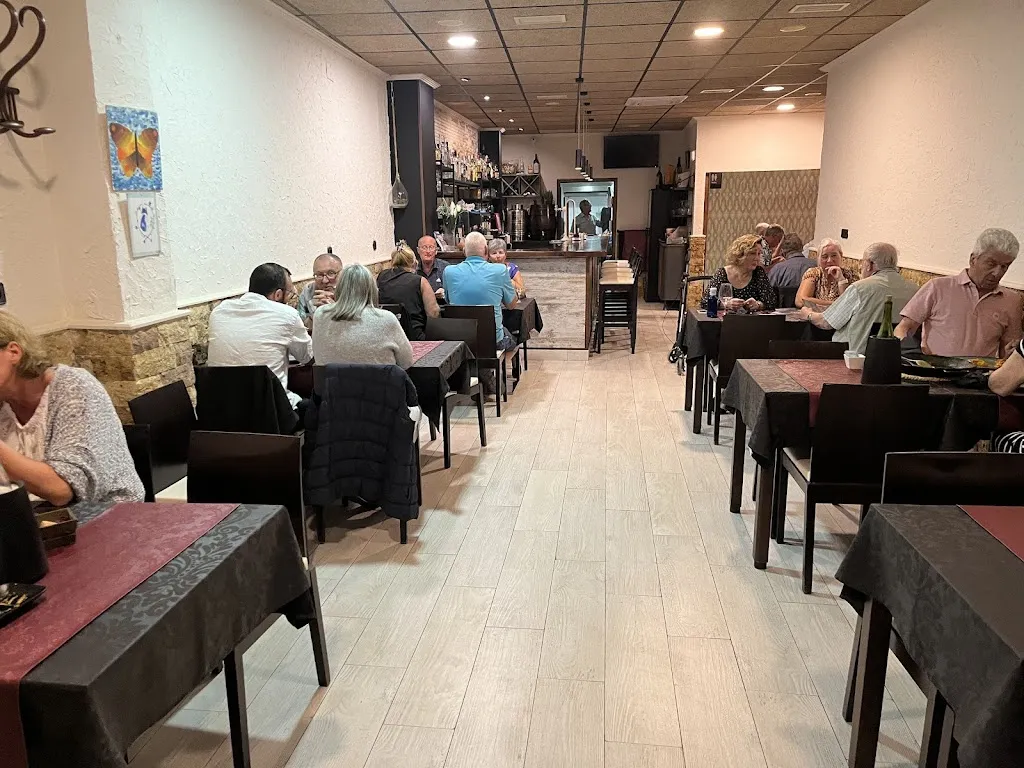 Maite restaurant in Benijofar