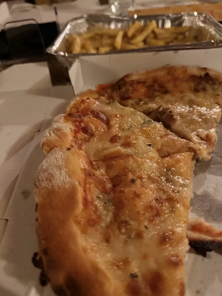 Sara Yeti_Bar Pizzeria Timbal_Sabiñánigo_review