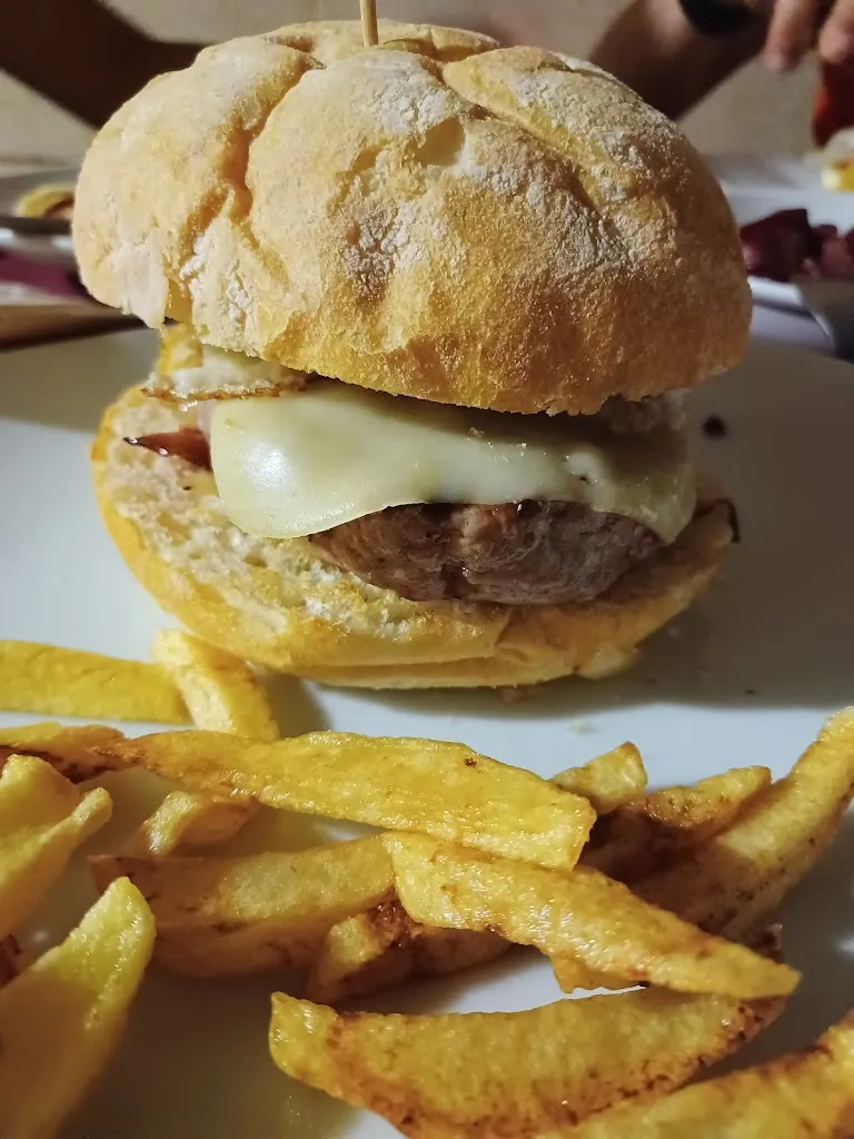 Menu_Bar Montañeros_Sabiñánigo_image_5