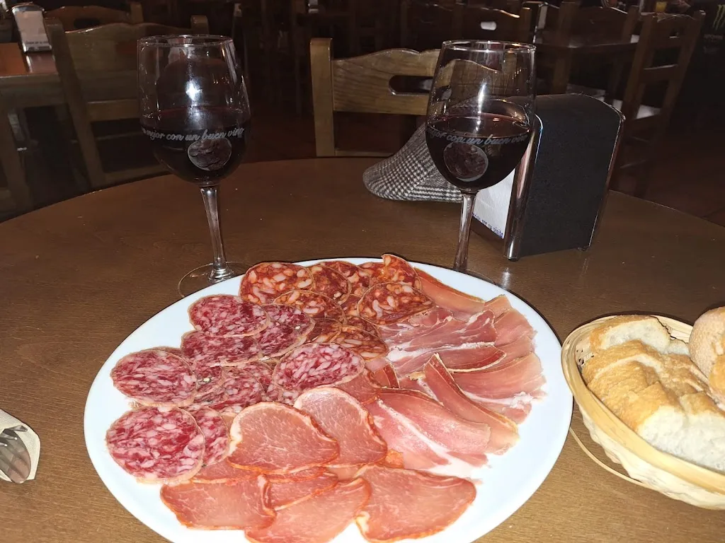 Menu_Bar Montañeros_Sabiñánigo_image_8