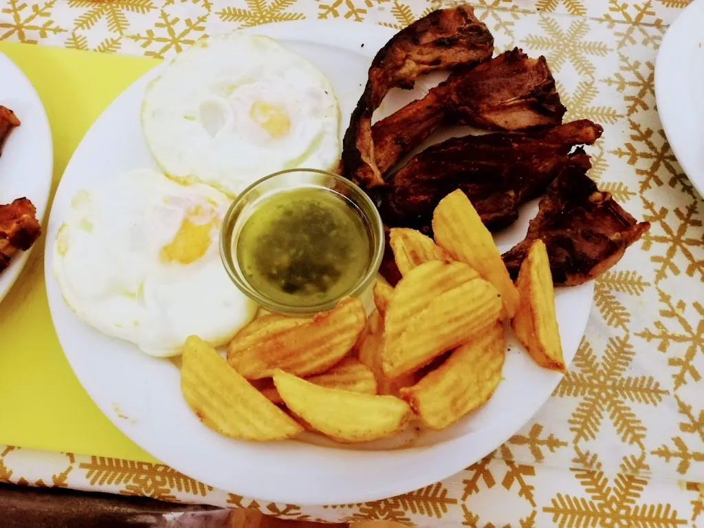 Menu_Bar Pirineos_Sabiñánigo_immagine_2