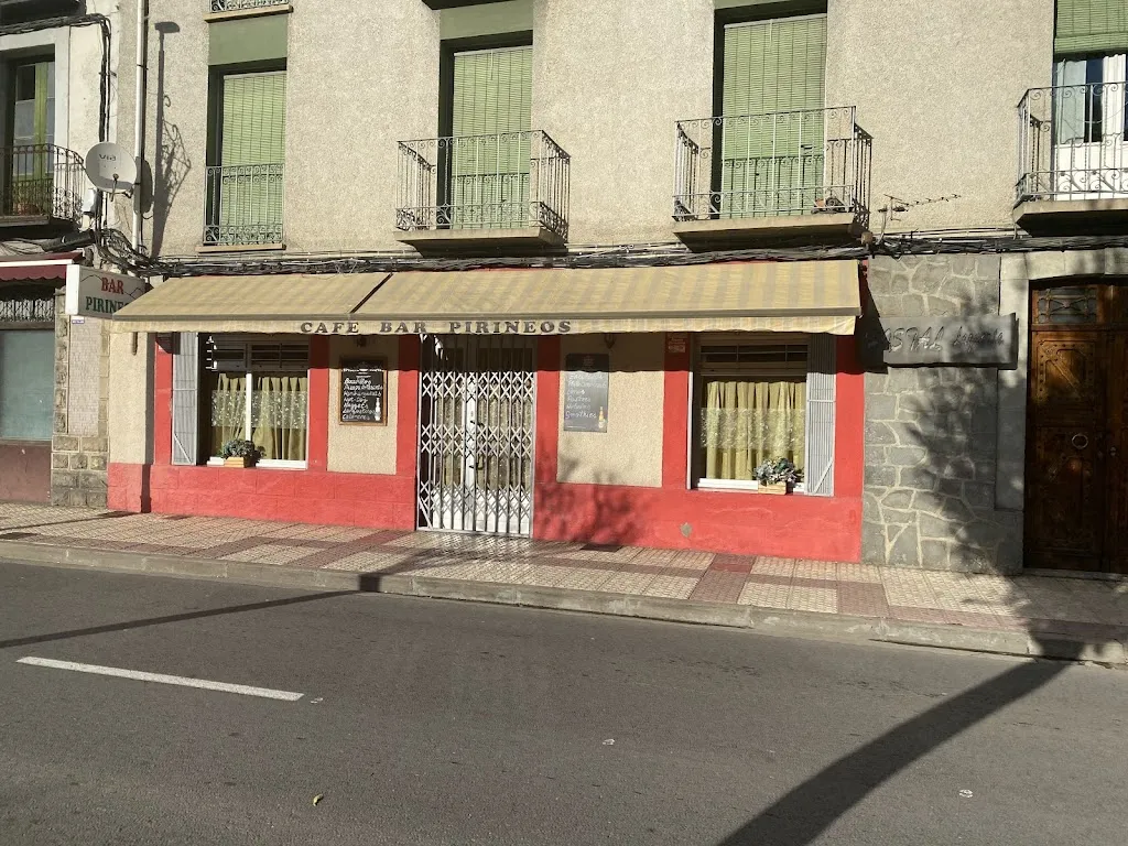 Yuanyo (JJMH)_Bar Pirineos_Sabiñánigo_recensione