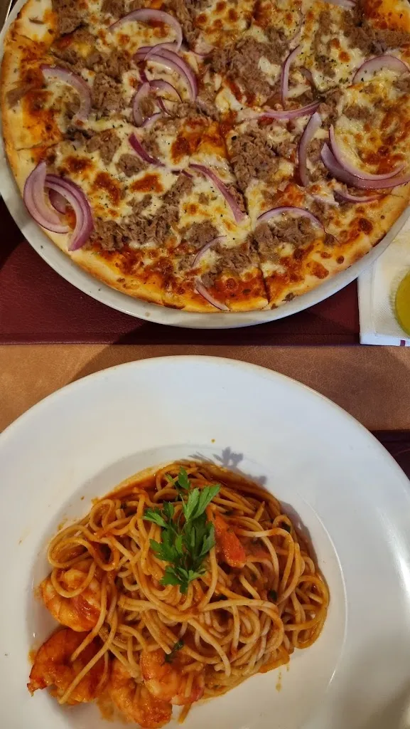 Hanan aslimani_Rialto restaurante pizzería_Benijofar_review