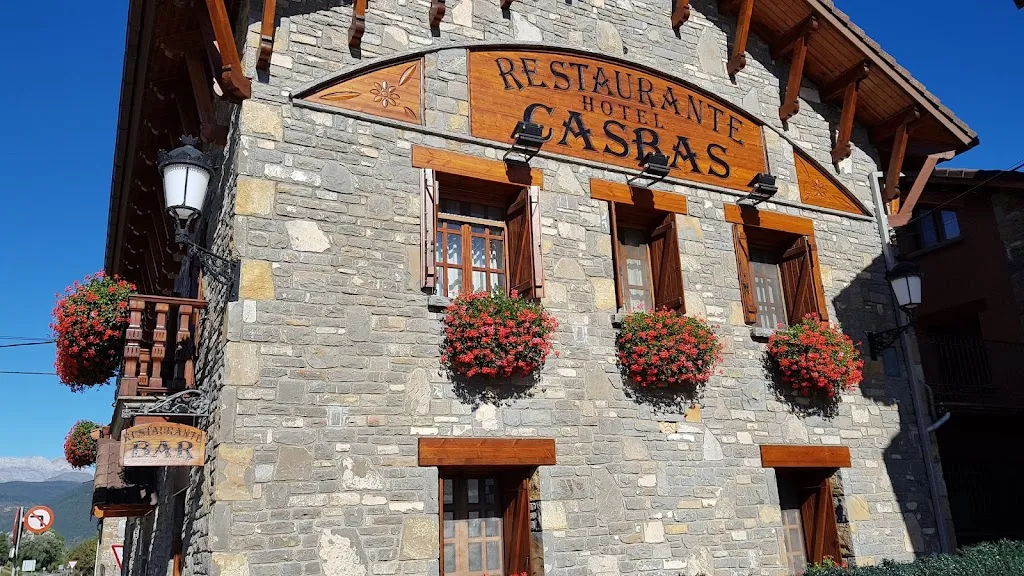 Hotel Casbas_Sabiñánigo_slider_image_1