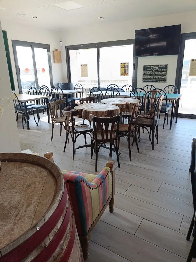 Bar Restaurante La Colomina_Tamarite de Litera_slider_image_1