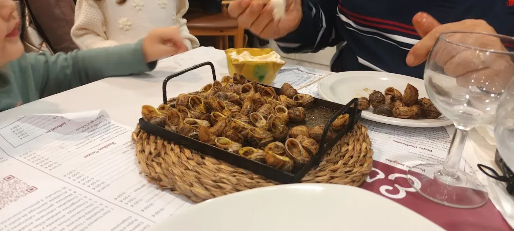 Sandra Ibáñez Lusilla_Bar Escar_Tamarite de Litera_review