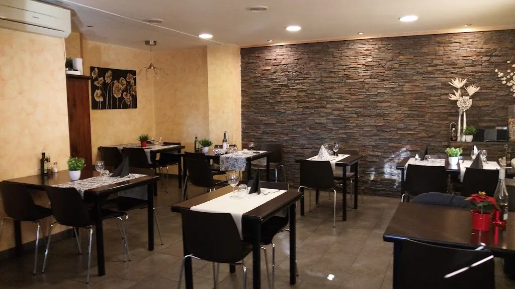 Restaurante Cremalls restaurant in Tolva