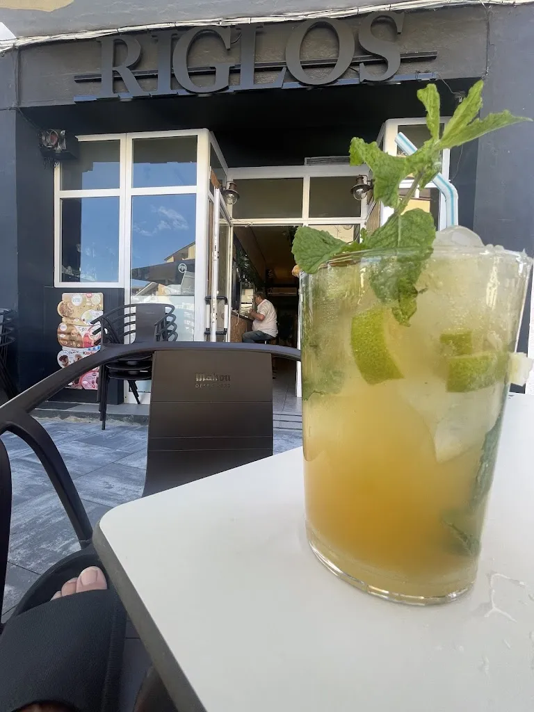 Ana San_Riglos bar_Tamarit de Llitera / Tamarite de Litera_review