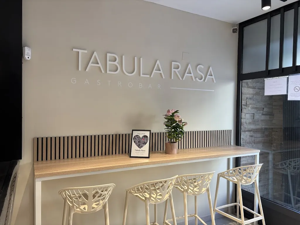 Tabula Rasa | Gastrobar_Torres de Barbués_slider_image_3