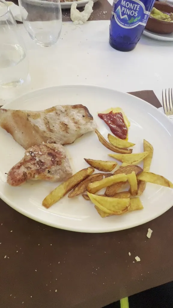 Las Brasas de Baco Restaurante Bar_Torres de Alcanadre_slider_image_2