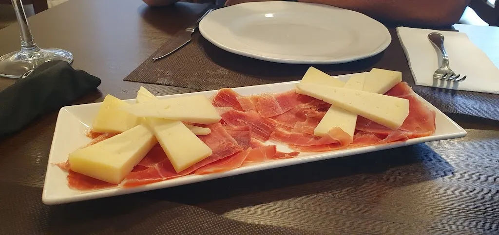 KIM ROBERTSON_Asador Sierra Nevada_Torre la Ribera_review