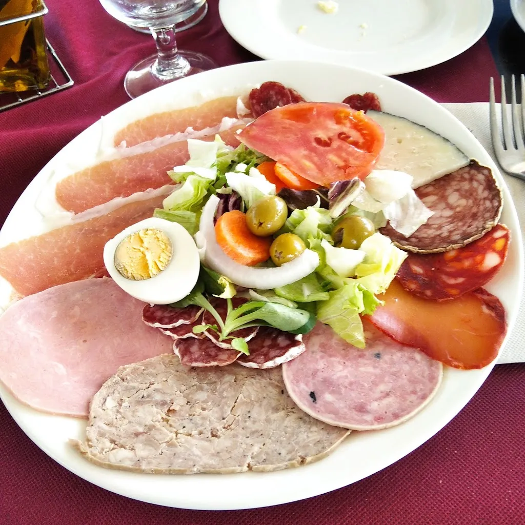 Menu_Restaurante El Montsec d'Estall_Viacamp y Litera_image_8