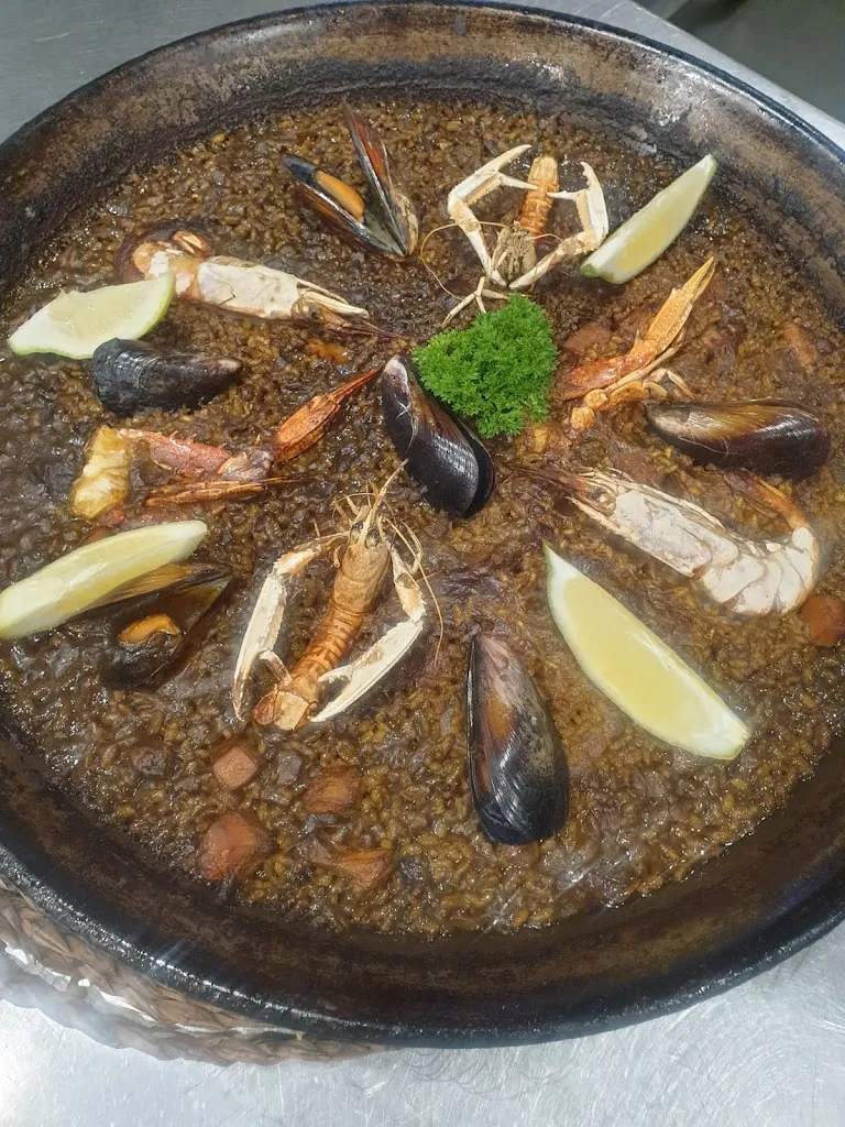 Bar Local social de Esplus_Vencillón_slider_image_2