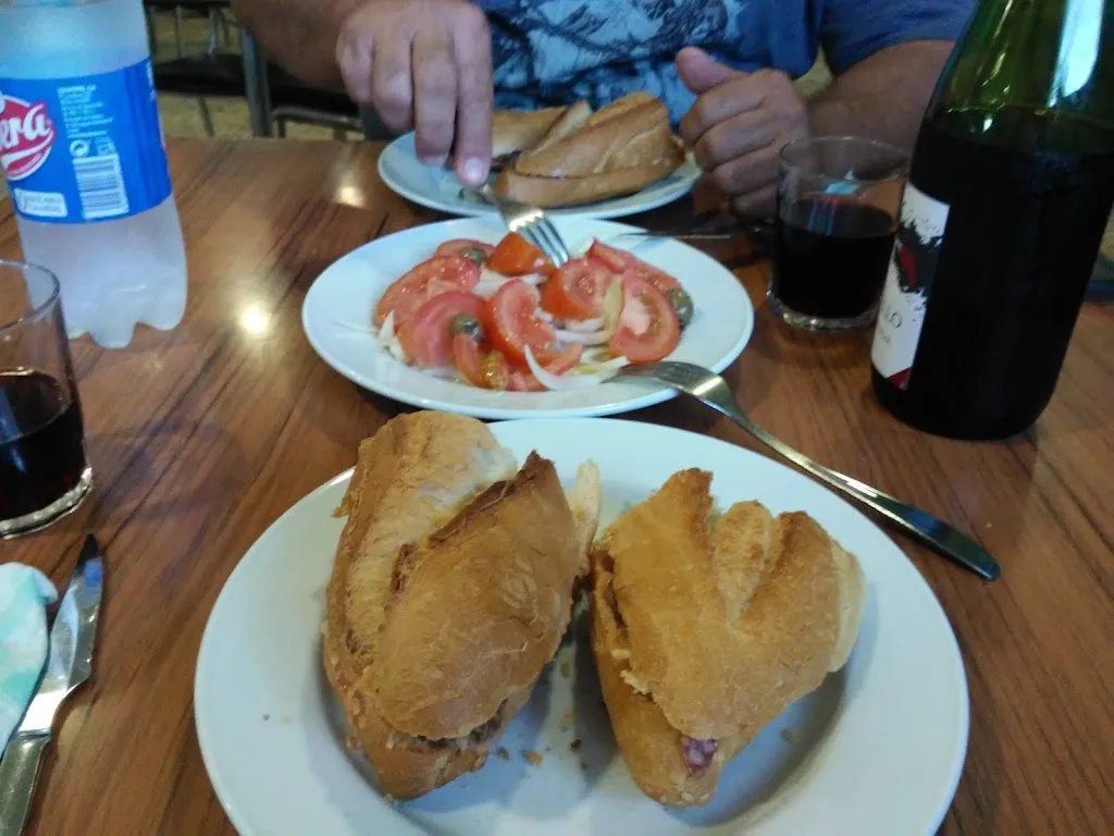 Menu_BAR PANADERÍA Larregola._Vencillón_image_5