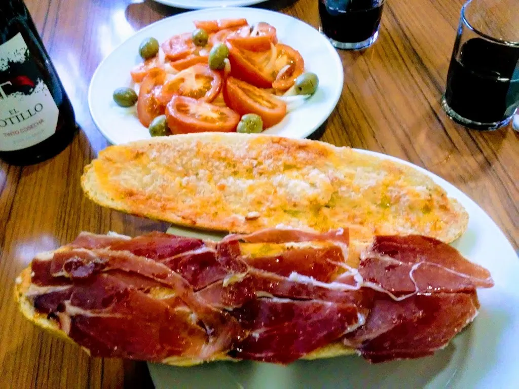 BAR PANADERÍA Larregola._Vencillón_slider_image_2