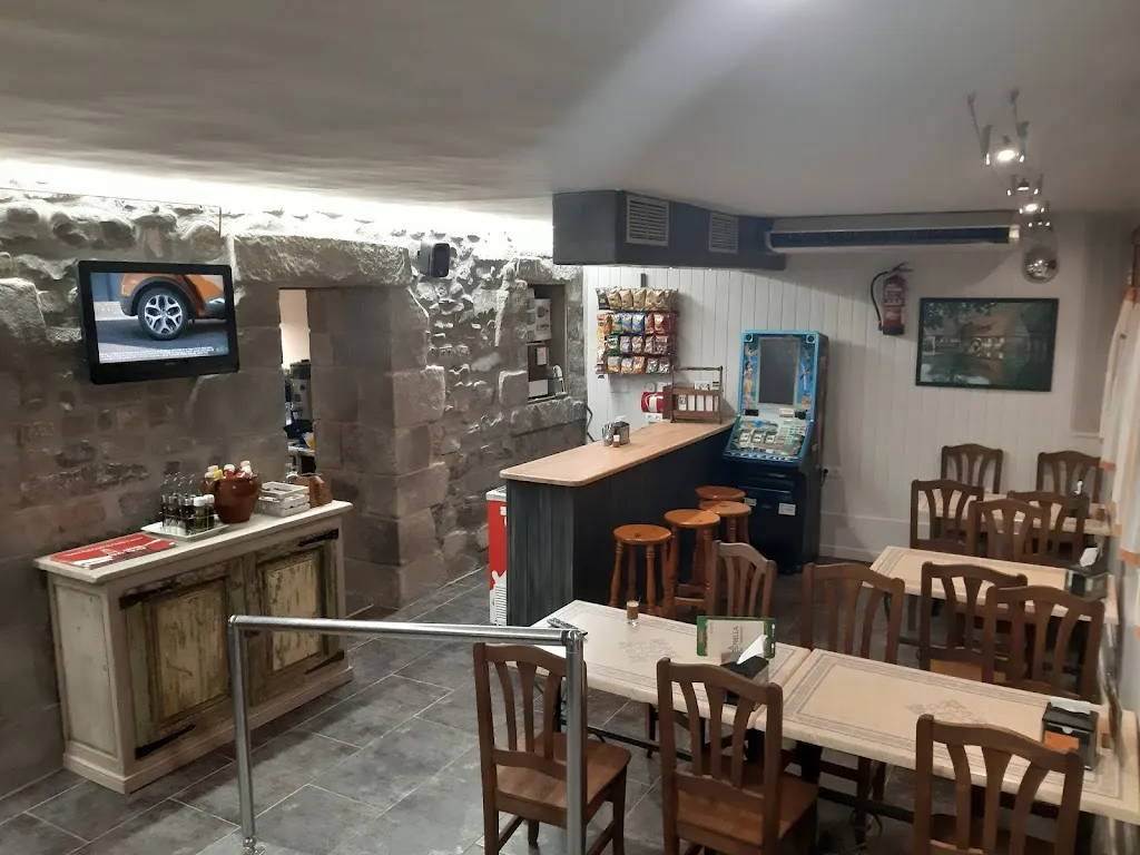 Bar-Restaurante La Estrella restaurant in Villanúa