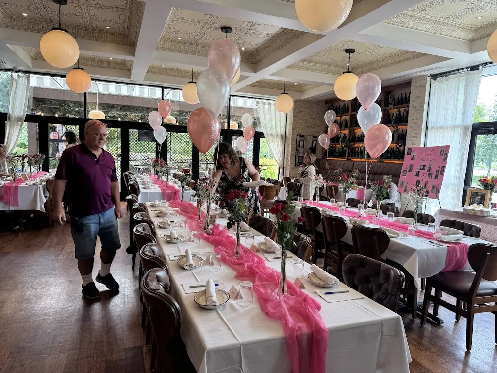 Taylor Davey_Pietro's_Villanova_review