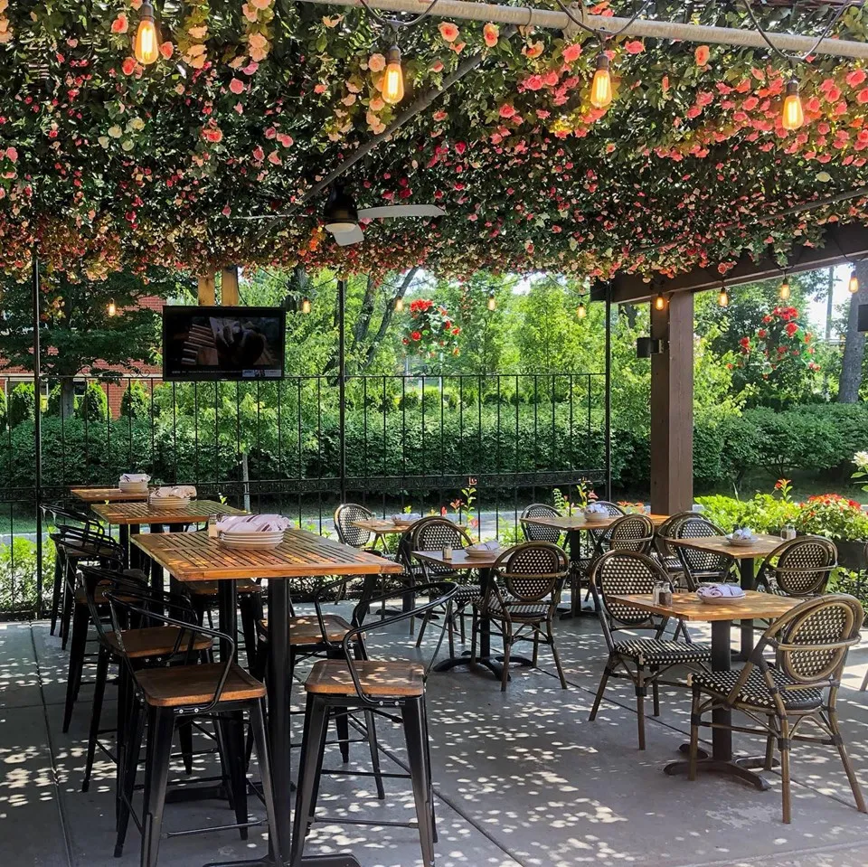 Pietro's restaurant in Villanova