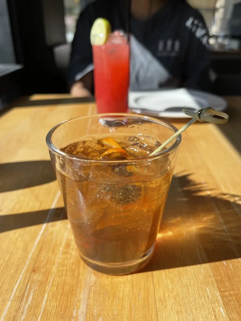 Cam K_Savona Restaurant_Villanova_review