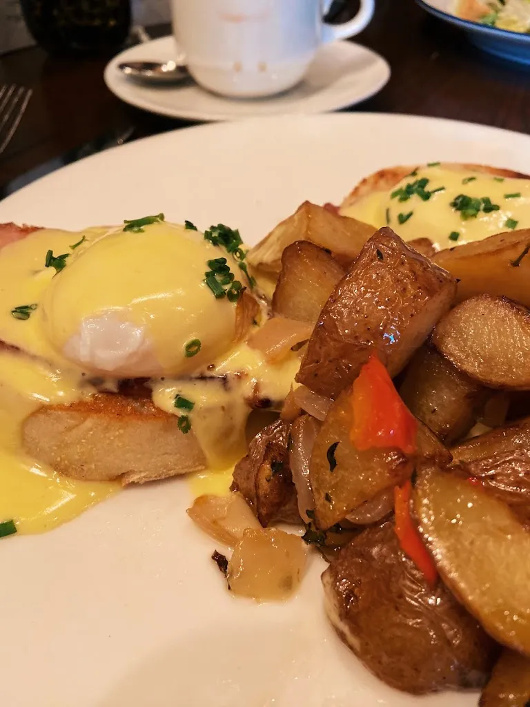 Menu_White Dog Cafe Wayne_Villanova_image_7