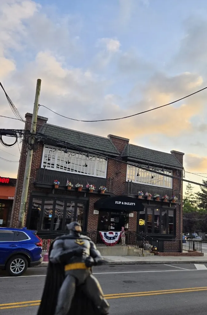 Batman Jawn_Flip & Bailey's_Villanova_review