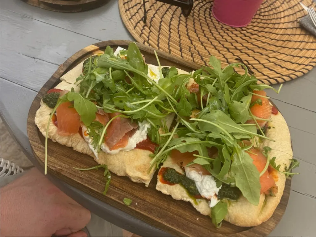 Felix Wyndham_Sis Market Café_Alaró_review