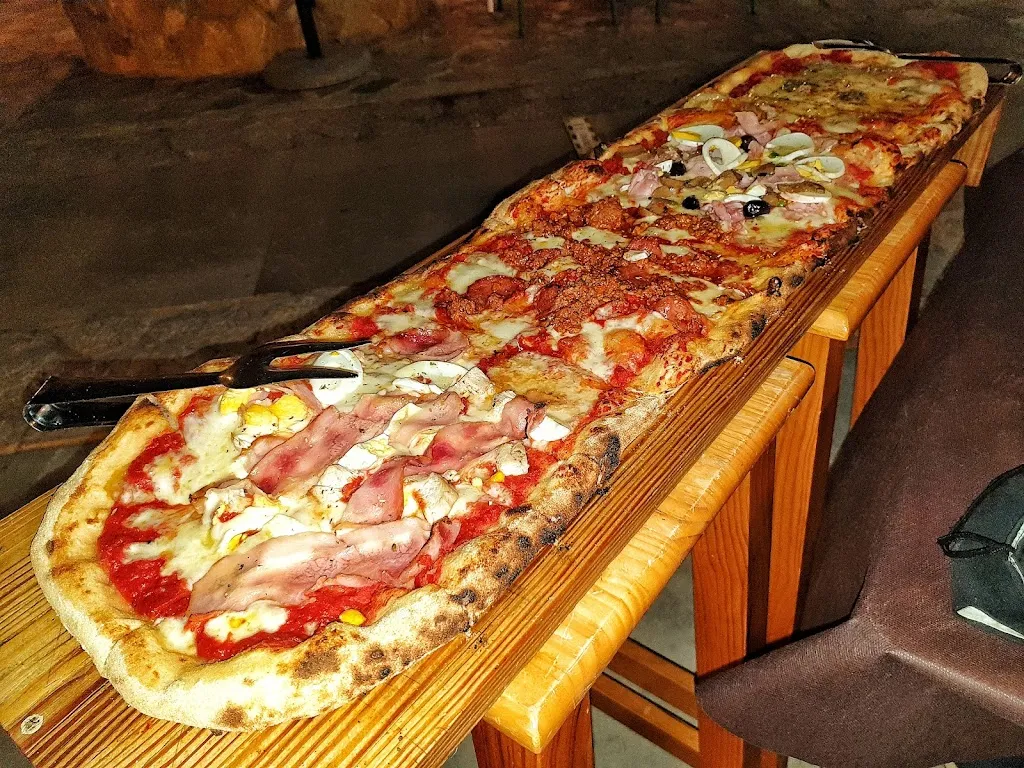 NICOLÁS MAXIMINO FRANCISCO_La Bufala Restaurante italiano_Alaró_recensione