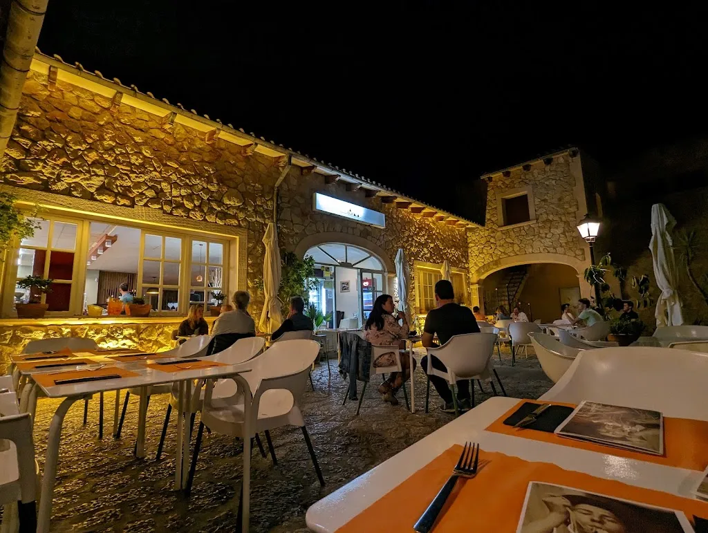 La Bufala Restaurante italiano_Alaró_slider_image_1