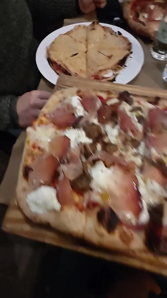 La Bufala Restaurante italiano_Alaró_slider_image_2