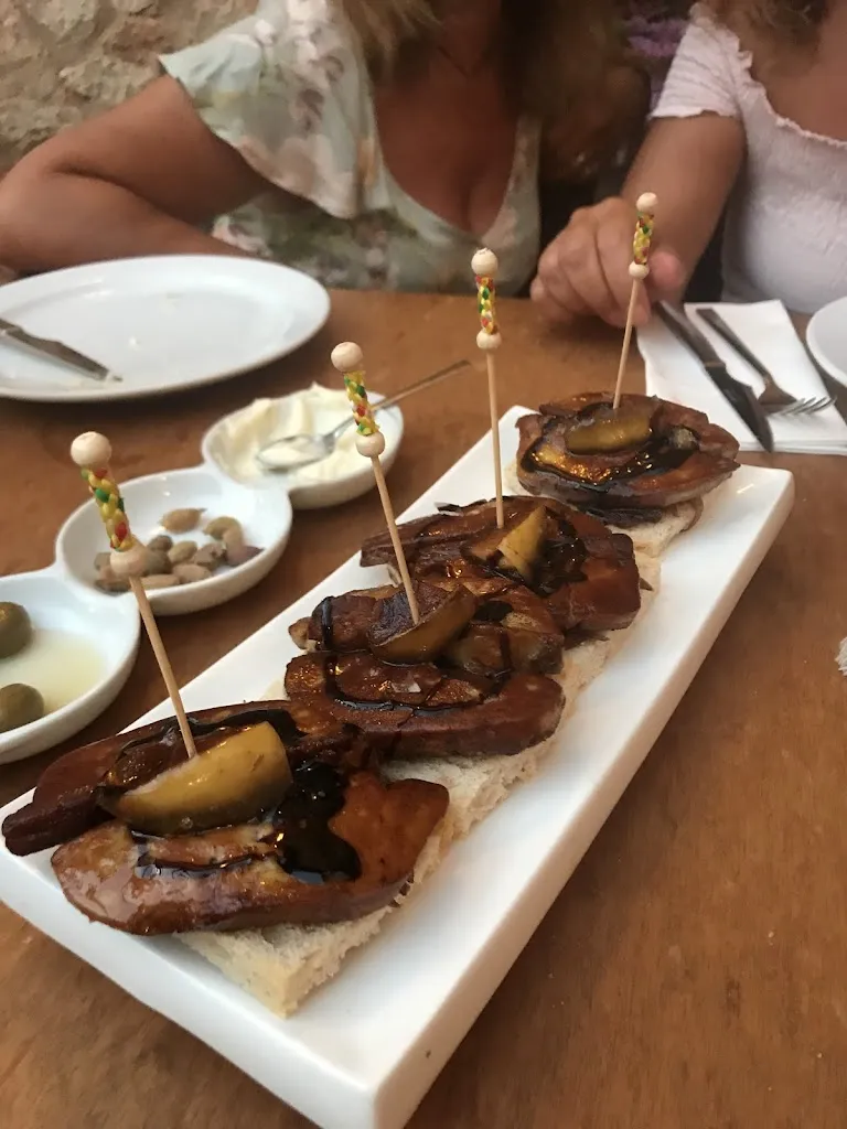 Menu_Mons Apart_Alaró_image_1