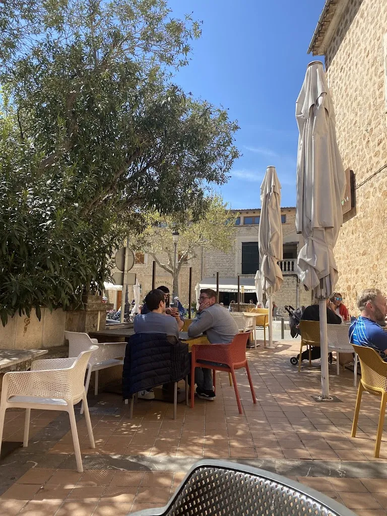 Acros restaurant in Alaró