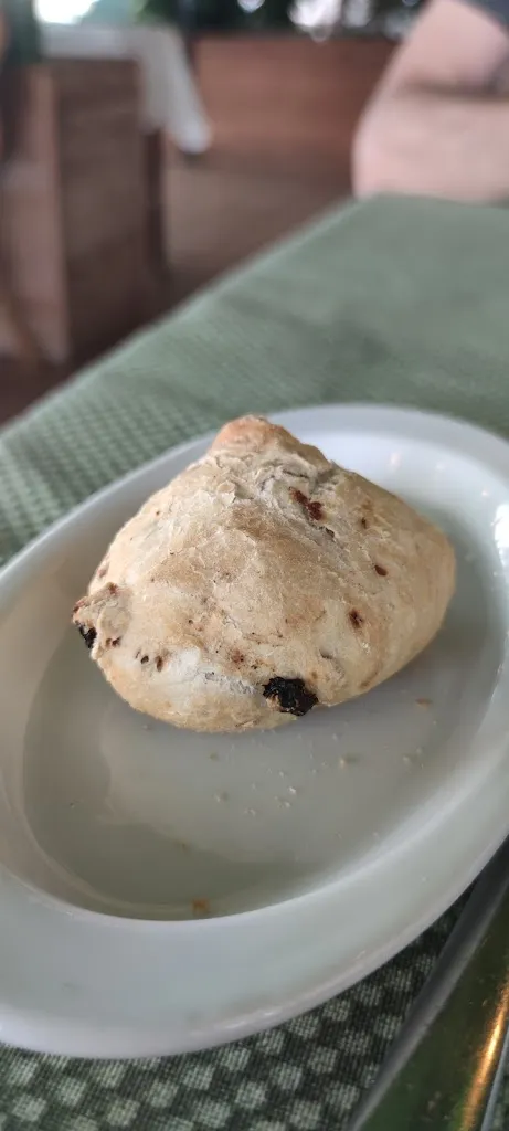 Mona Yamile_Es Jardí des Temple_Alaior_review