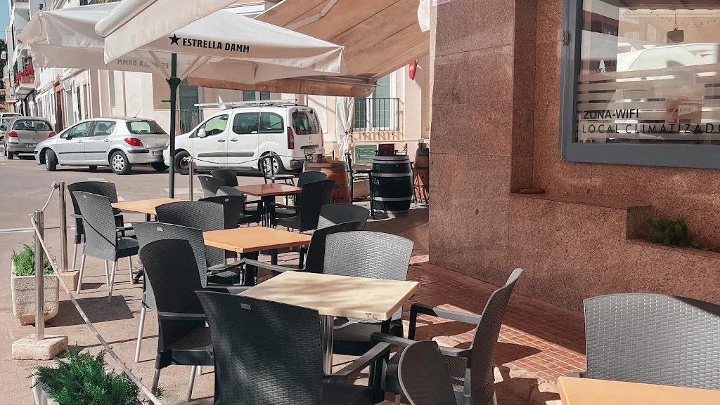 Bar Geminis ristorante a Alaior