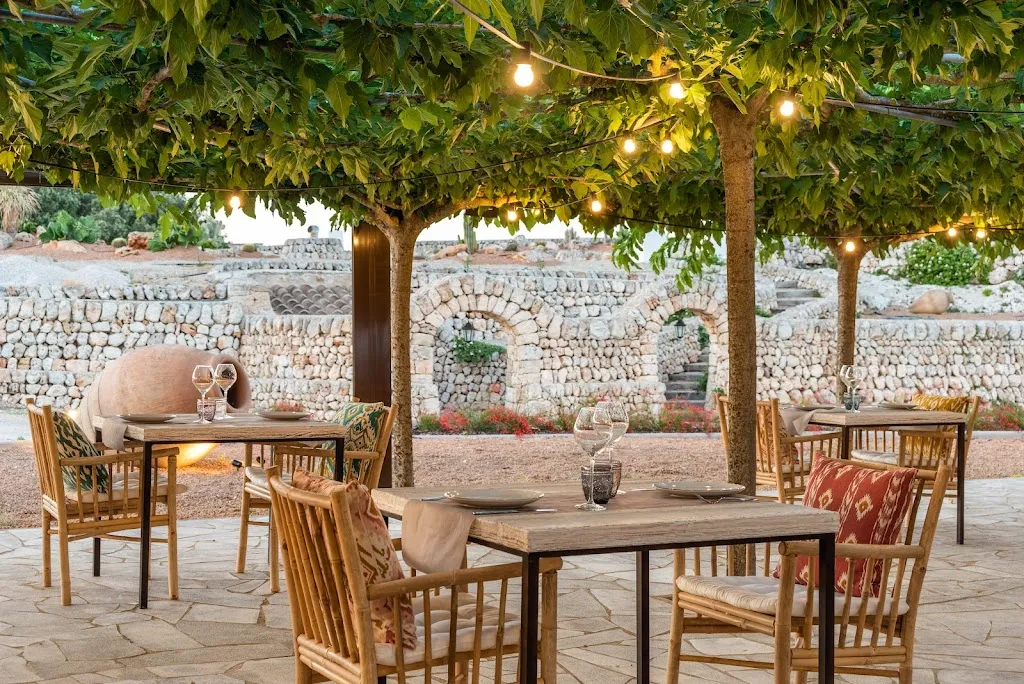 Only Adults Restaurante - Hotel Agroturismo Llucasaldent Gran restaurant in Alaior