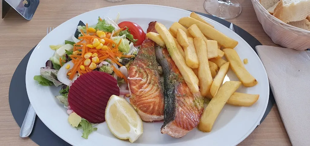 David Mc Kenna_SAMOA_Alaior_review